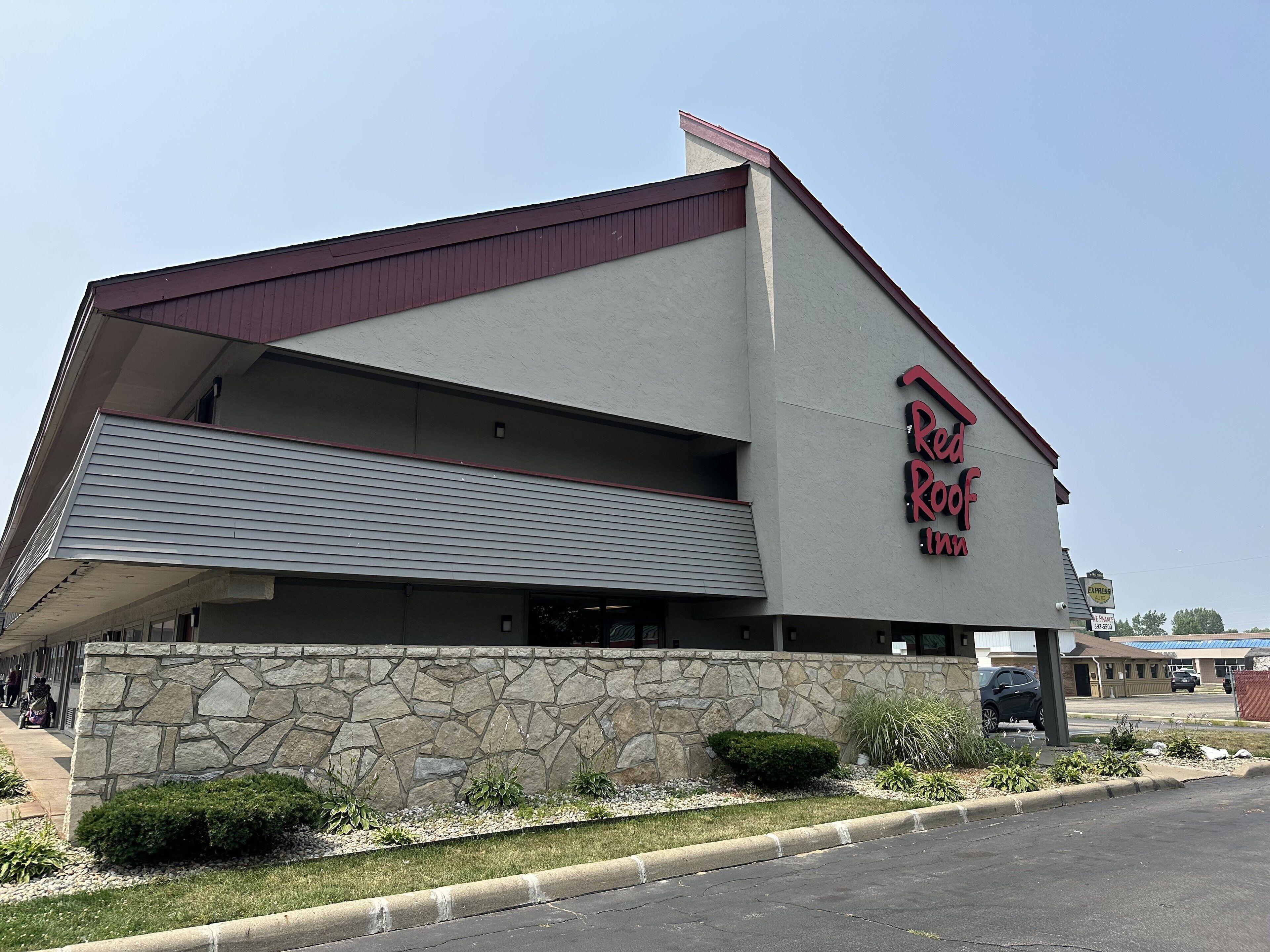 5 Budget Hotels Near Heritage Museum Saint Joseph That Deliver