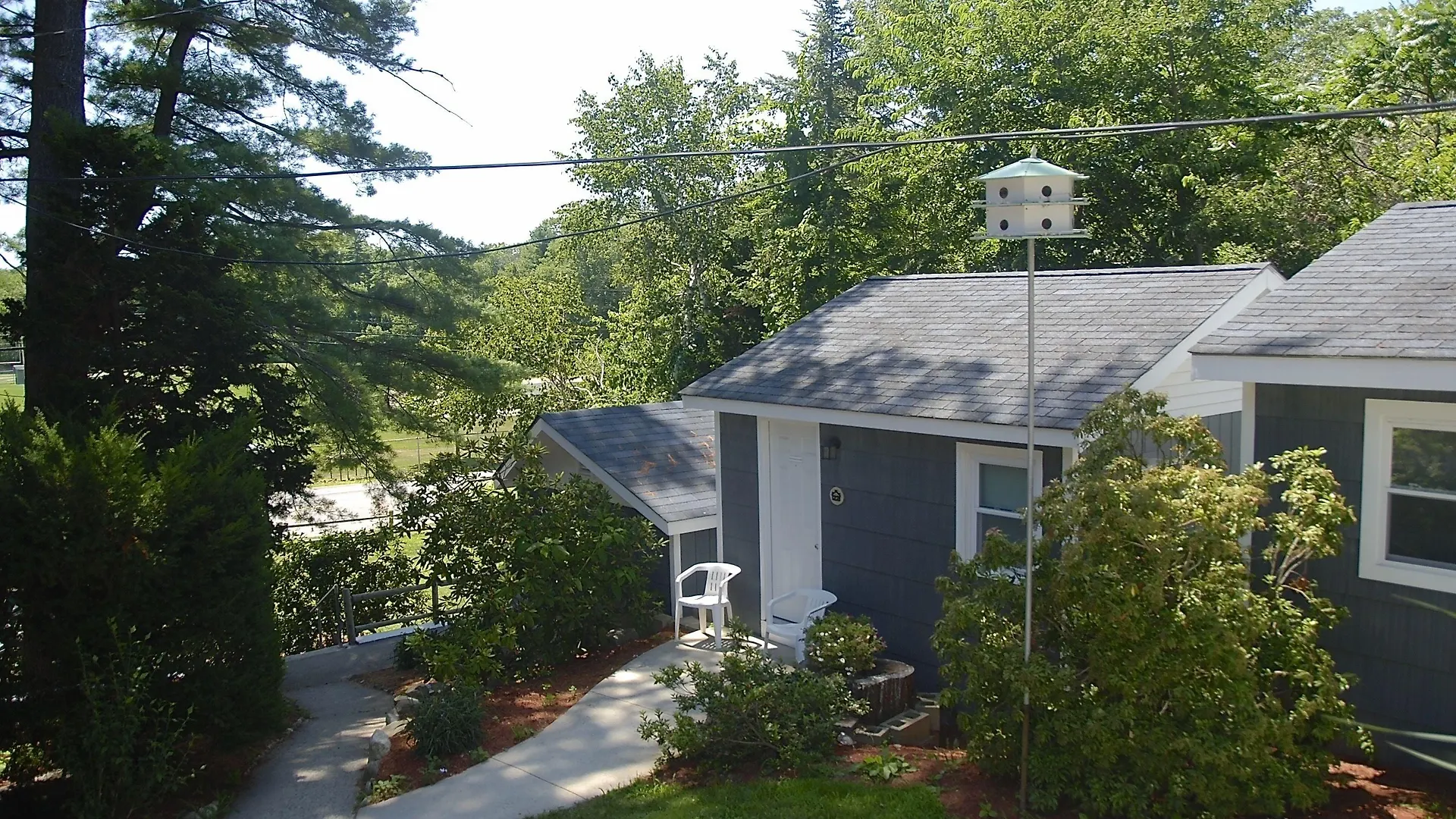 4 Budget Hotels Near Elizabeth Perkins House Worth Booking