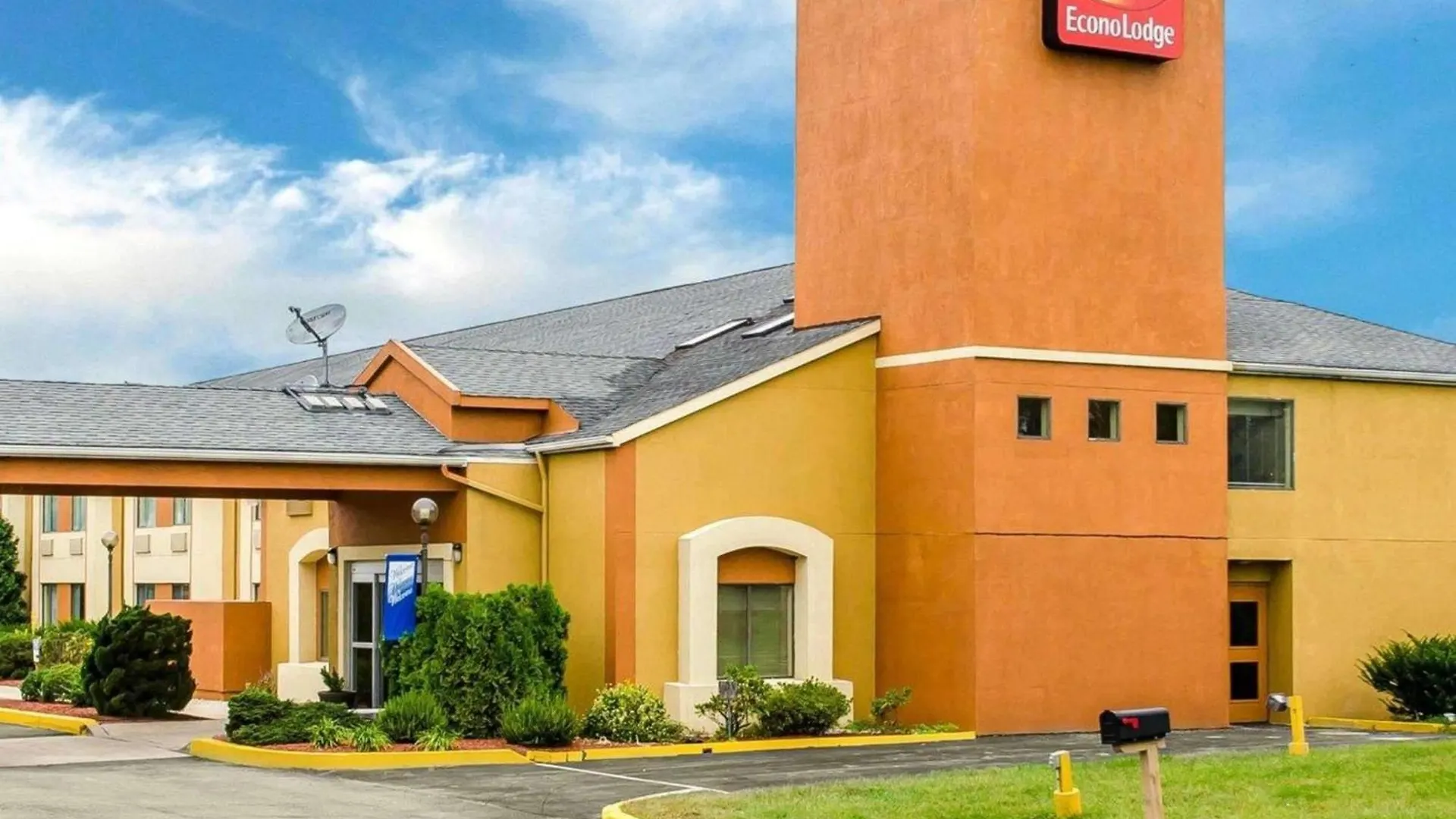 4 Budget Hotels Near Star Pavilion Hershey for Easy Access